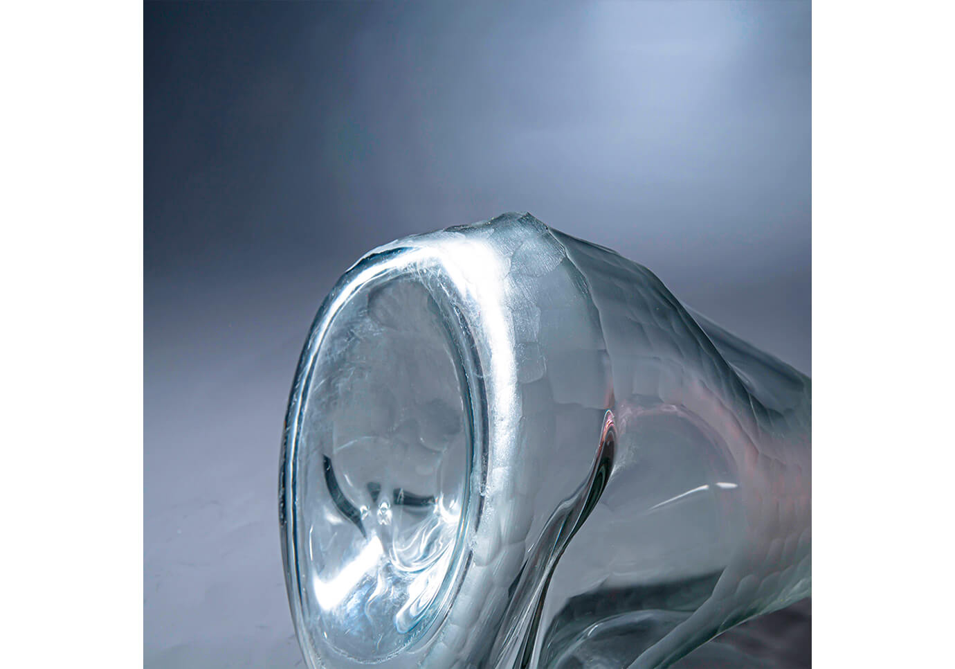 Florero Vidrio Abollado Humo Grande