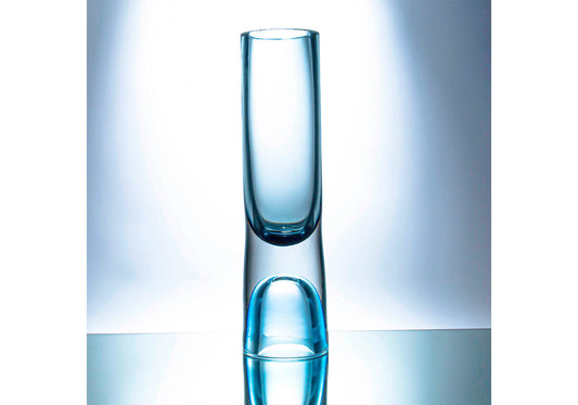 Florero Cristal Cilindro Fondo Azul Mediano