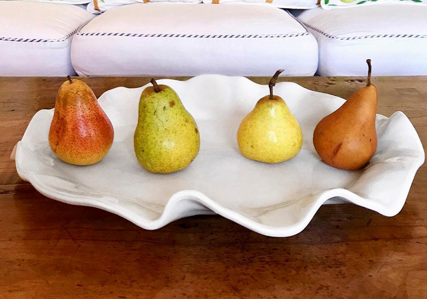 Plato Ovalado Melamina Blanco Borde Ondulado