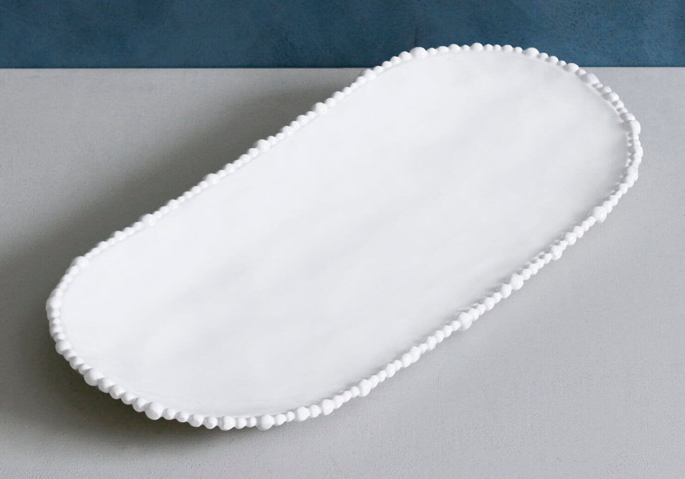 Plato Ovalado Melamina Blanco Borde Perlado - Grande