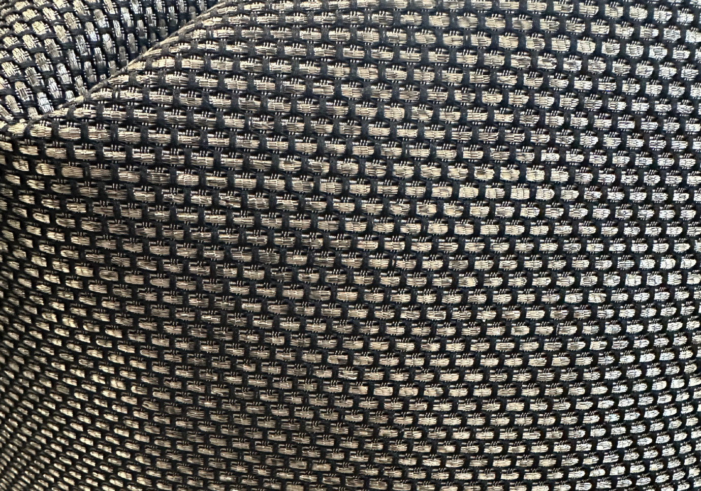 Cojín Dorado Tejido 57 x 57