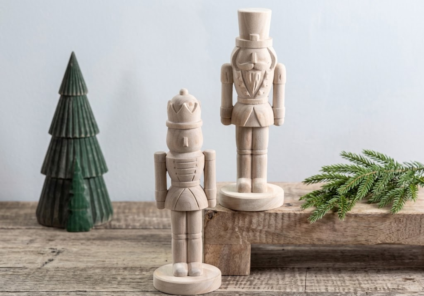 Cascanueces de Terciopelo Ivory