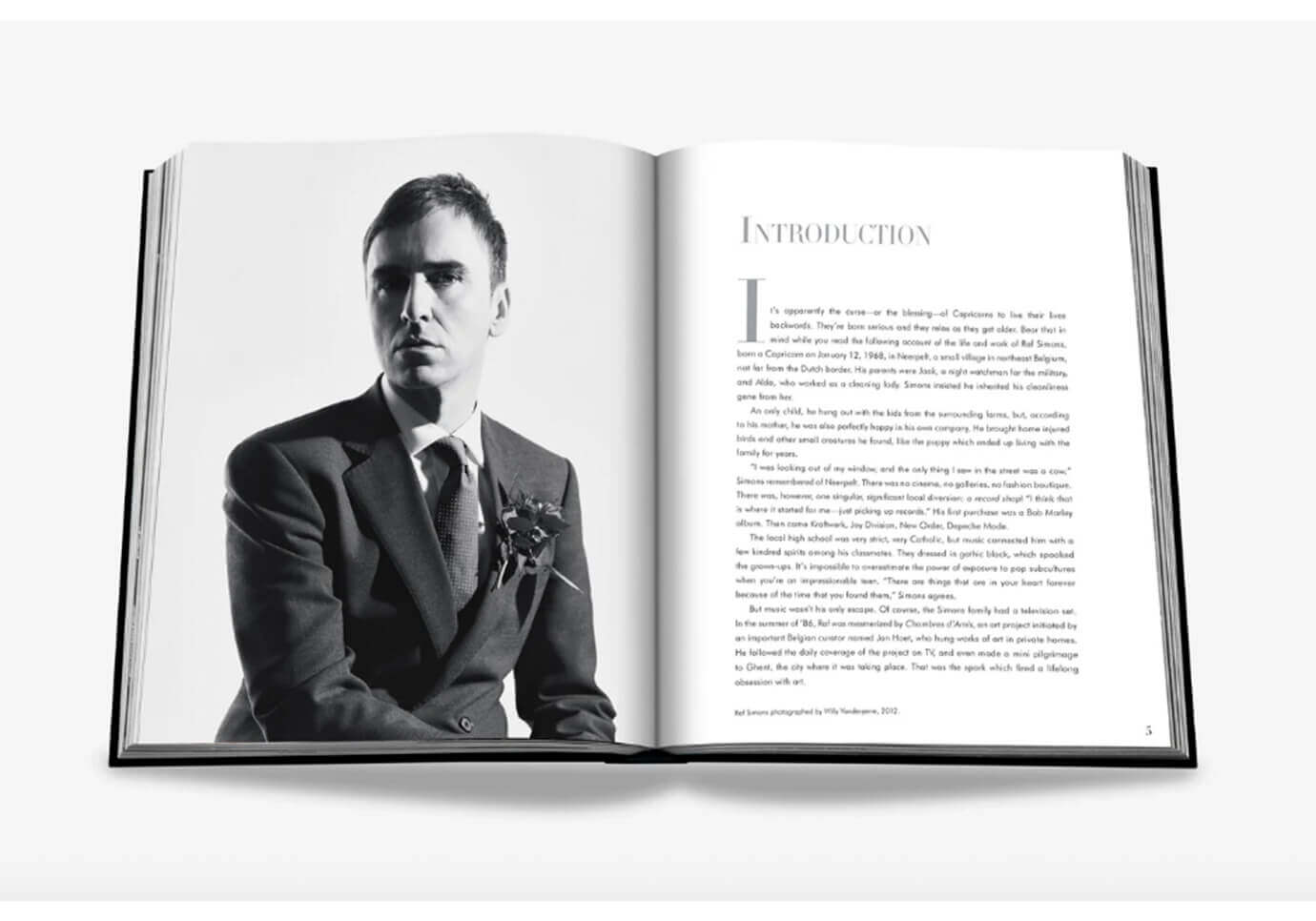 Libro Dior by Raf Simons