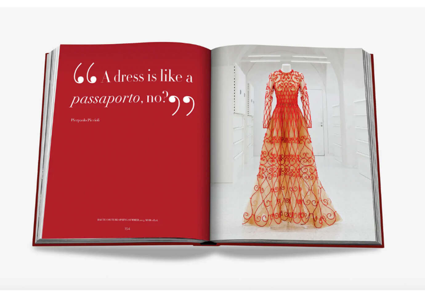 Libro Valentino Rosso