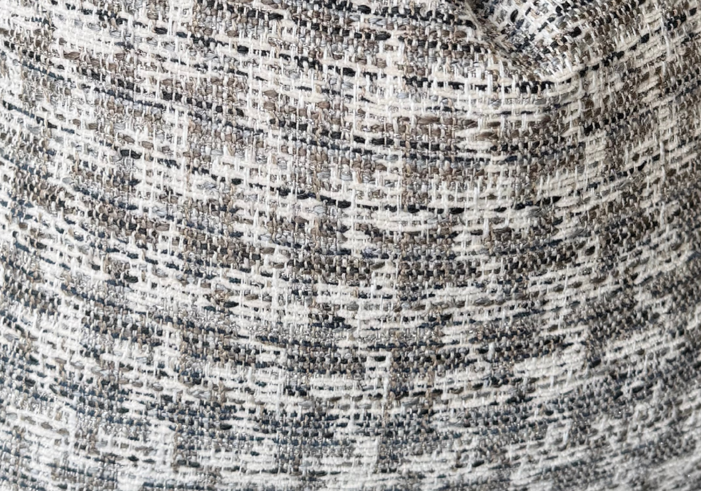 Cojín Gold/Charcoal 57 x 57 - Simone