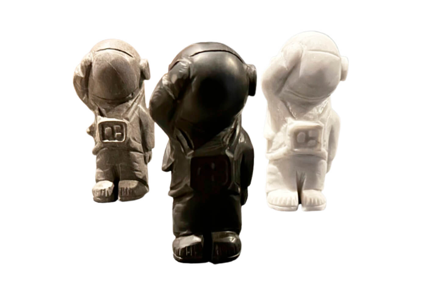 Escultura Astronauta de Piedra Chico