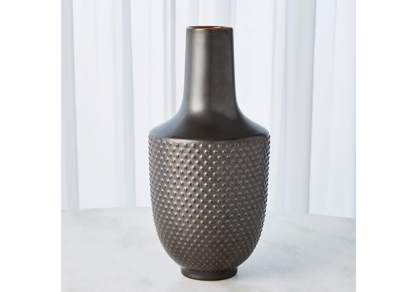 Florero Cerámica Gris Obscuro Puntos Cobre Cuello Alto