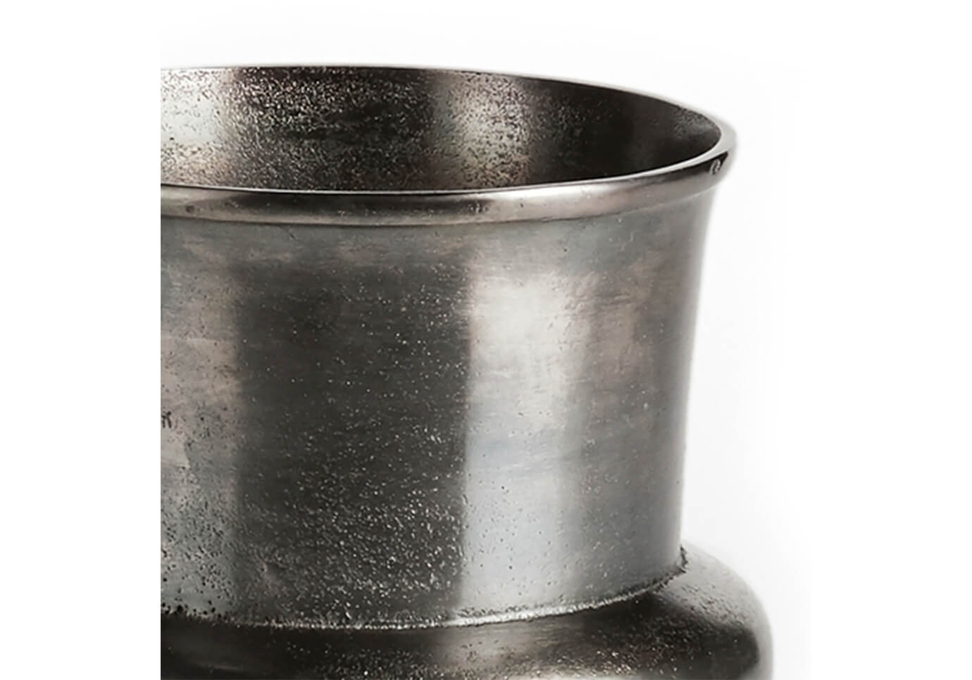 Maceta Metálica Plateada Obscura Cuello Ancho