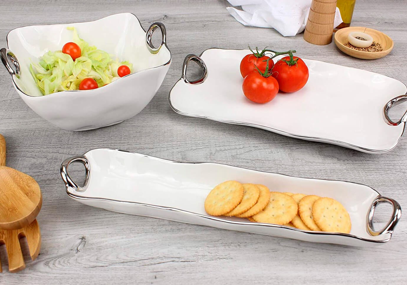 Charola de Porcelana  Rectangular Blanco y Plateado
