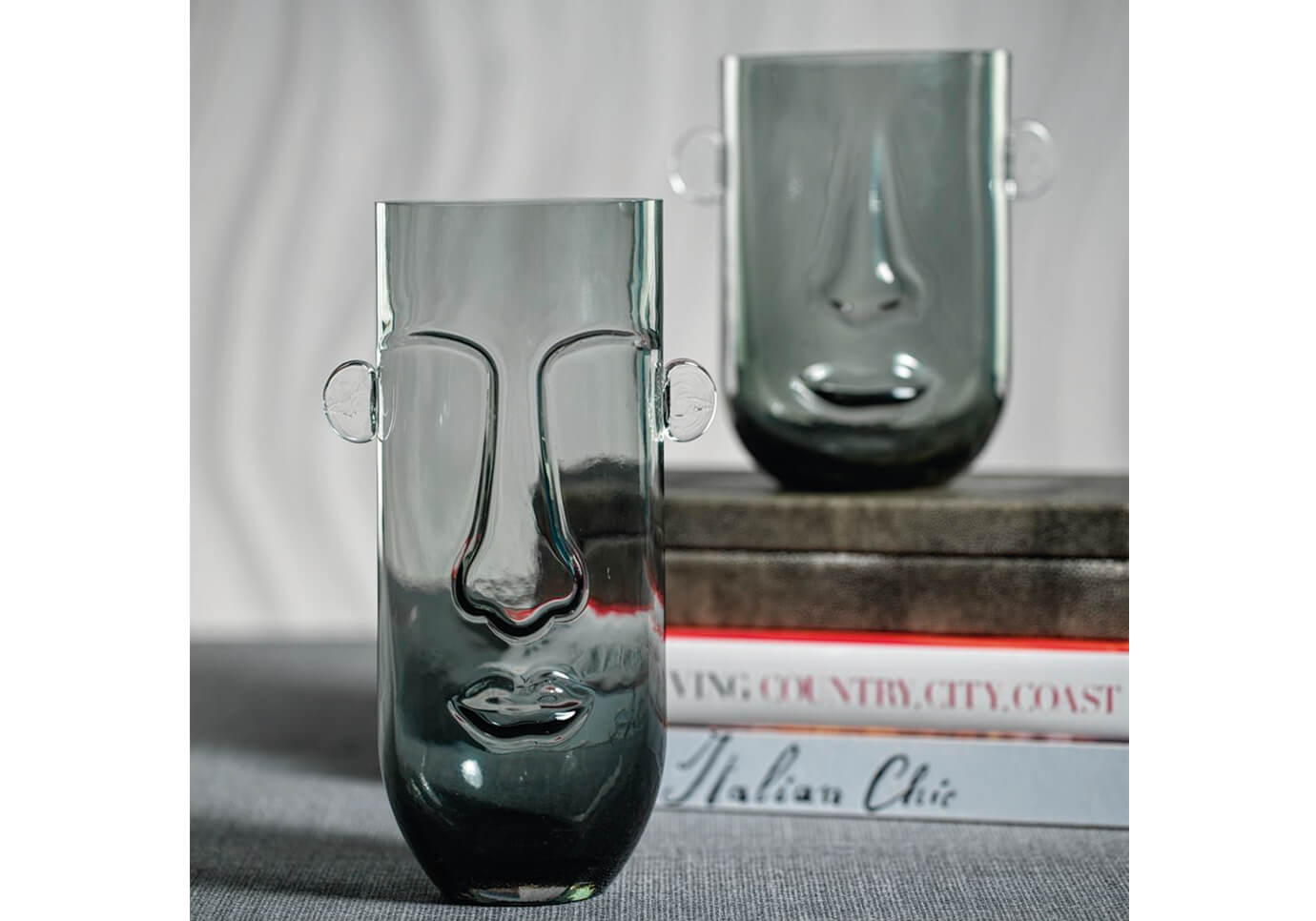 Florero Vidrio Humo Cara y Orejas