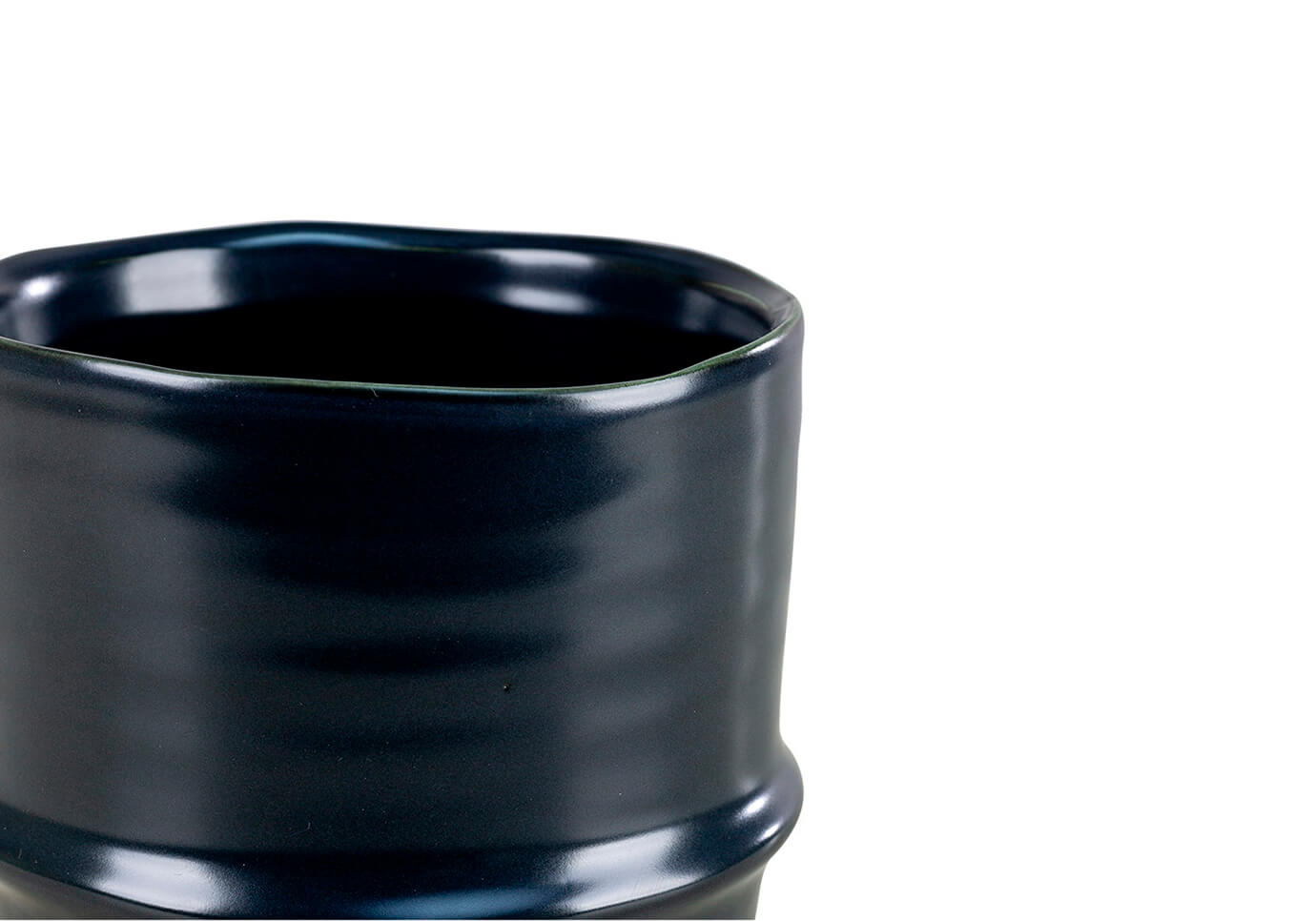 Maceta Cerámica Negro Linea Resaltada
