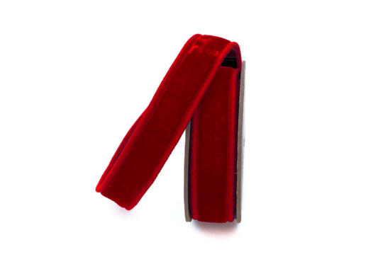 Listón Rojo Aterciopelado 6.3 cm