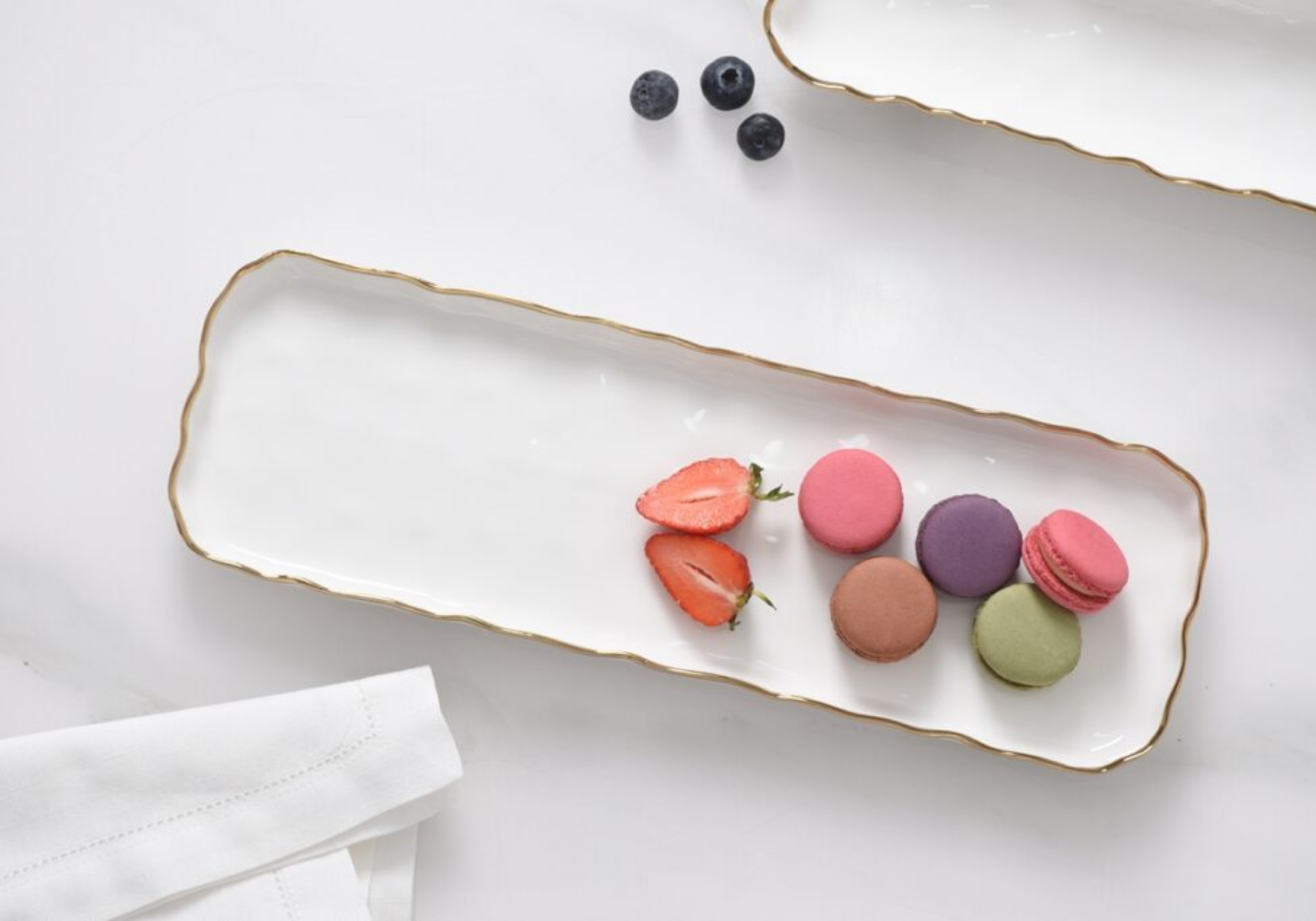 Botanero de Ceramica redondo con Dip y filo dorado