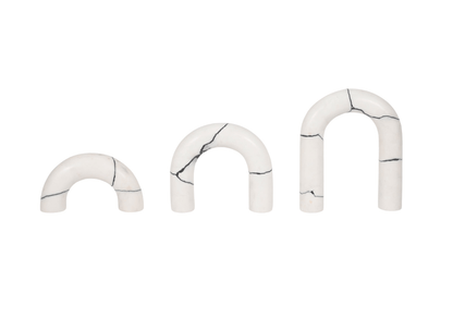 Set de 3 Esculturas de Mármol Blanco en Forma de Arco