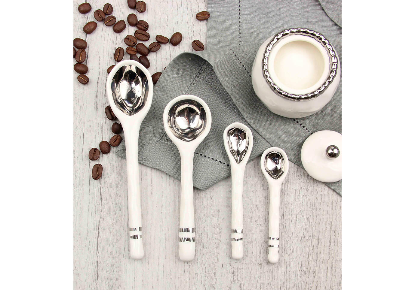 Cuchara de Porcelana Blanca Detalle Plateado - Set de Cuatro