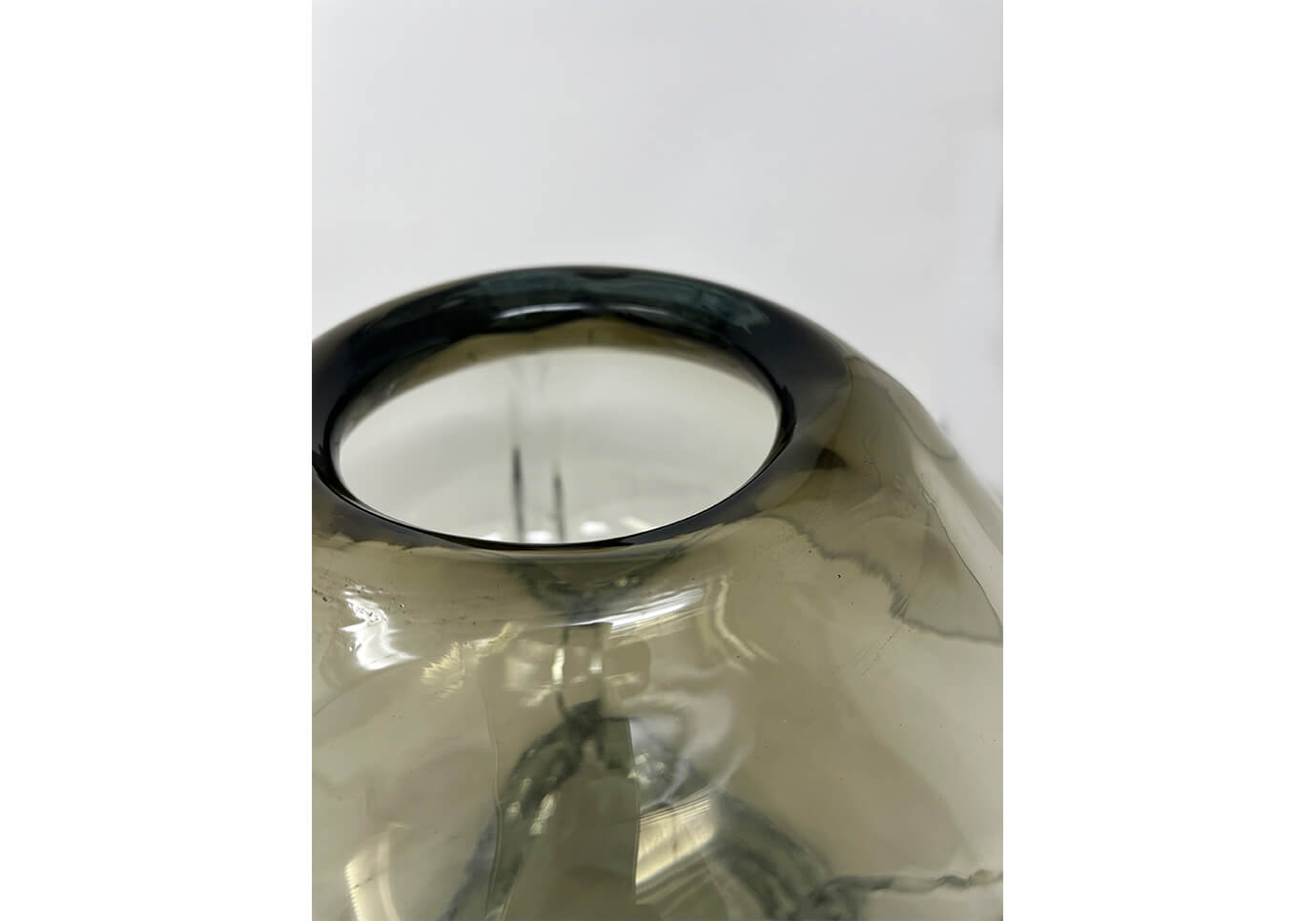 Florero Cristal Bombacho Humo