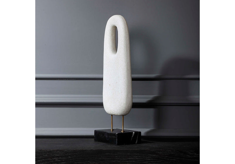 Escultura Monolito Mármol Blanco Base Negra 51 cm